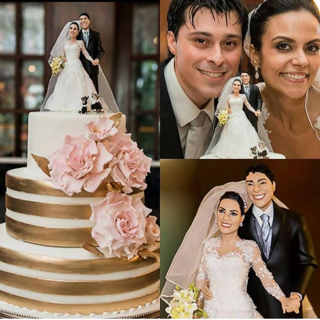Bolo de casamento decorado com miniaturas personalizadas dos noivos, comparado com fotos do casal real